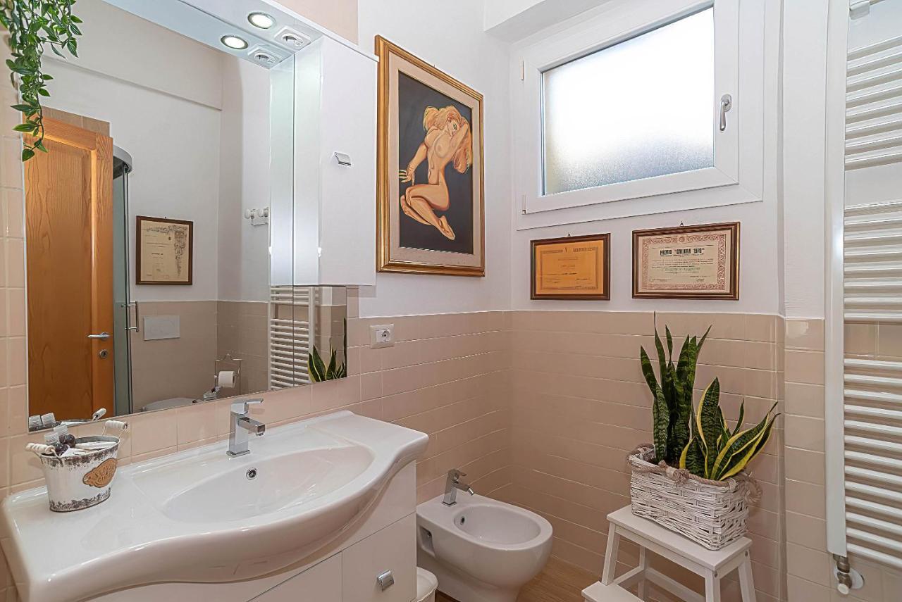 La Casa Del Pittore 올비아 외부 사진