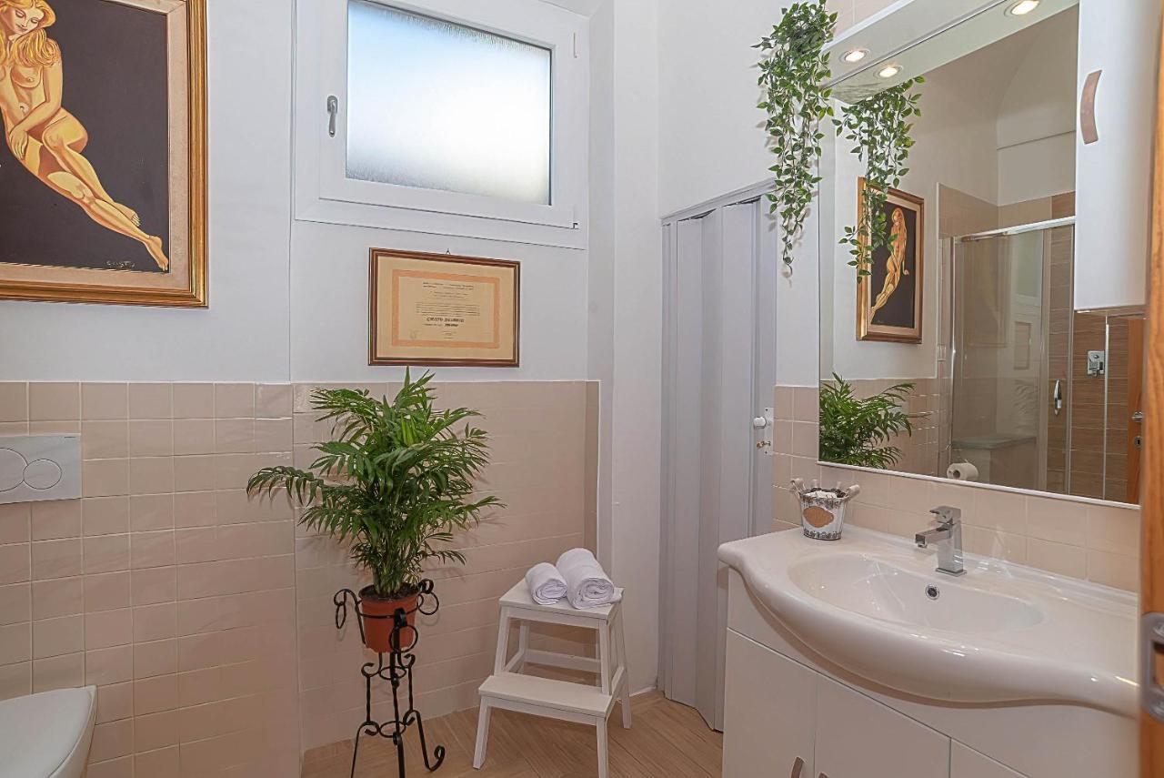 La Casa Del Pittore 올비아 외부 사진
